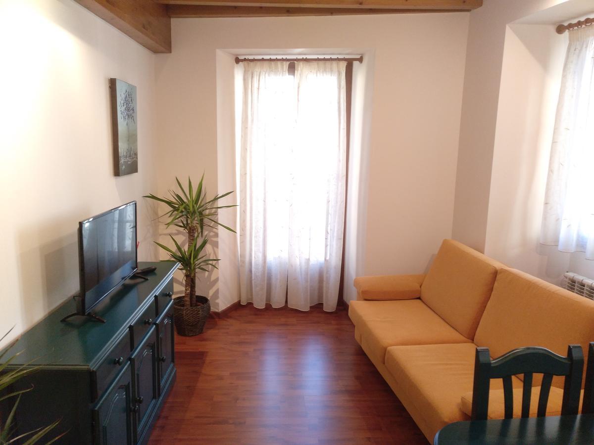 Apartamentos Turisticos Javier Луго Екстер'єр фото